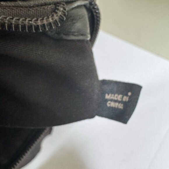 Coach Signature CC Crossbody Shoulder Bag Pocket Metallic Canvas Zip Minimalist - Picture 13 of 16